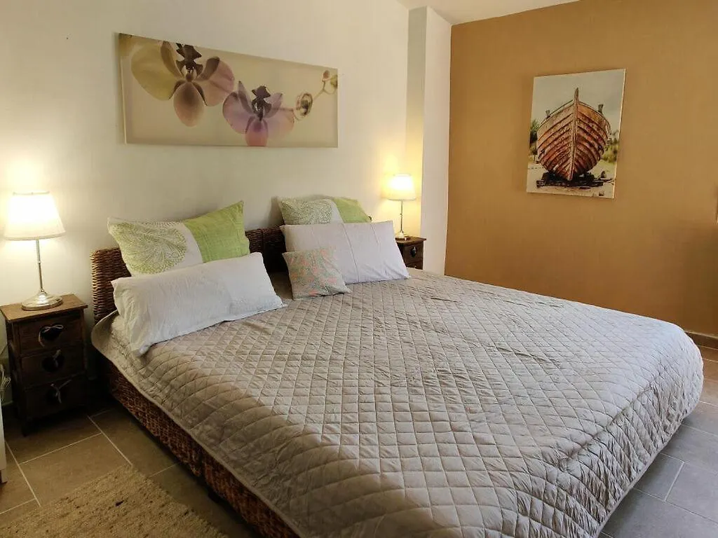Casa Oreggi Comfortable Holiday Residence Tavole Italy